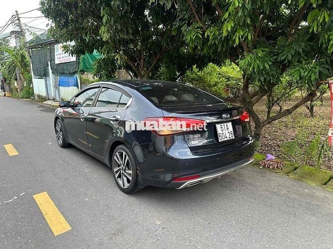 Kia Cerato 2018 1.6 AT - 85000 km