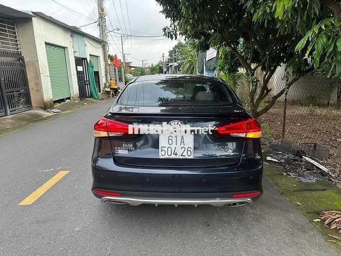 Kia Cerato 2018 1.6 AT - 85000 km