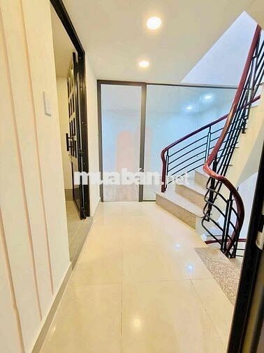 Nhà bán ngay Lũy Bán Bích- DT:4,5x9- đúc 3 tầng- chi 4.xtỷ