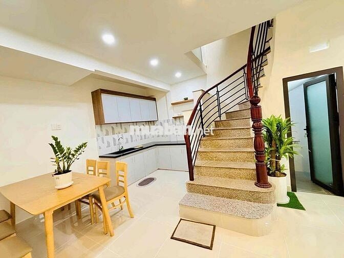 Nhà bán ngay Lũy Bán Bích- DT:4,5x9- đúc 3 tầng- chi 4.xtỷ