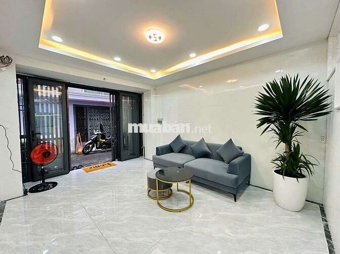 NHÀ ĐẸP GÒ VẤP FULL NỘI THẤT, 32M2 CHỈ 3,95 TỶ
