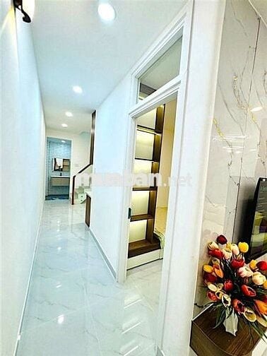 NI SƯ HUỲNH LIÊN–TÂN BÌNH–NHÀ ĐẸP NỞ HẬU–56M²–2 TẦNG–3PN–XE HƠI THÔNG
