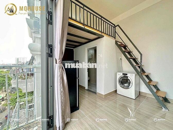 Duplex ban công, máy giặt riêng, full nội thất, phòng rộng ngay VHU