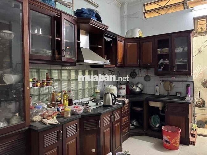 Bán Nhà Gò Vấp Sát  Cityland -  Căn Góc 3 mặt 8m - Có Sẵn Dòng Tiền .