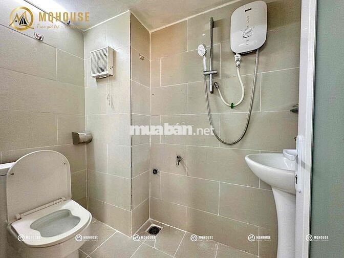 Duplex ban công, máy giặt riêng, full nội thất, phòng rộng ngay VHU