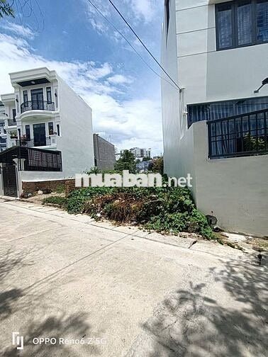 BÁN ĐẤT HẺM  ĐƯỜNG CẦU DỨA PHÚ NÔNG GẦN VĐT, NHA TRANG GIÁ 2,970 TỶ
