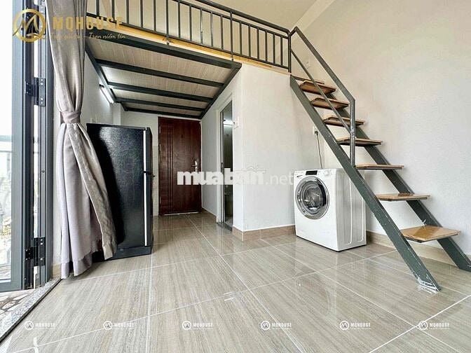 Duplex ban công, máy giặt riêng, full nội thất, phòng rộng ngay VHU