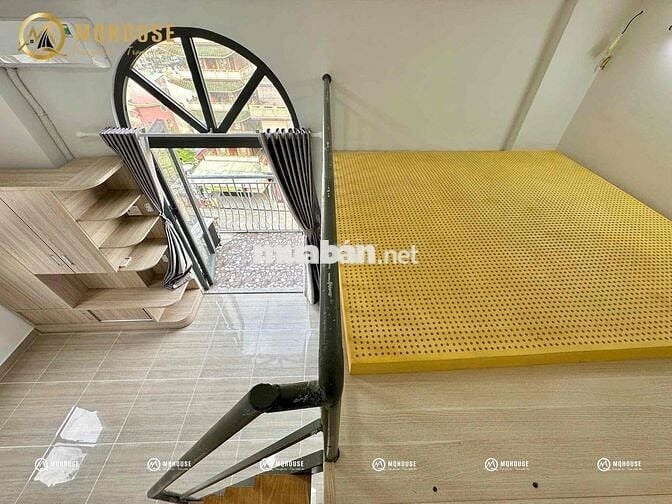 Duplex ban công, máy giặt riêng, full nội thất, phòng rộng ngay VHU