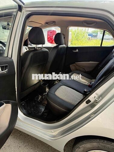 Hyundai Grand i10 2015 đk 2016 AT một chủ mua mới.