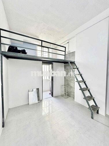 PHÒNG DUPLEX MỚI GẦN CAO ĐẲNG FPT - CHỢ CẦU QUANG TRUNG