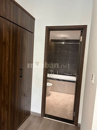 Cho thuê căn hộ trệt Diamond Brilliant Celadon City 112m2, 2 PN +1