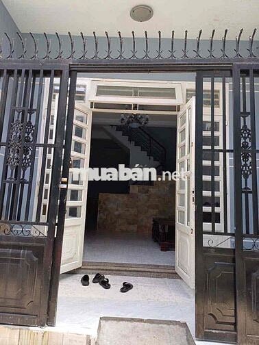 Trệt lầu 4*11; 2pn đi gò vấp gần