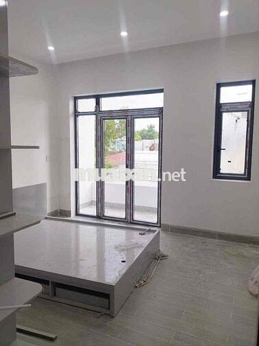 NHÀ 1 XẸT LÊ HỒNG PHONG - mới 100% - 2 lầu - 3pngu