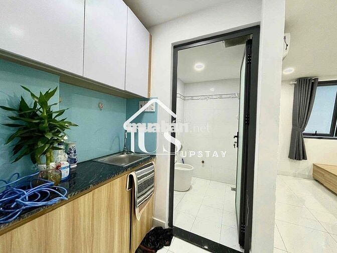 CHÍNH CHỦ CHO THUÊ CĂN HỘ. BA THÁNG HAI, GẦN ĐH KINH TẾ