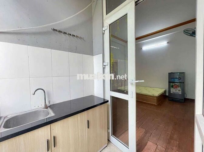 CHO THUÊ TÁCH BẾP FULL NT Ở DƯƠNG QUẢNG HÀM ,GV
