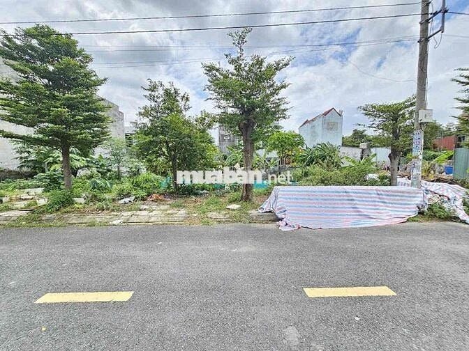 Đất 110m2 (ngang5m) ,có lối thoát hiểm 2m sau,gần ngã tư Chiêu Liêu