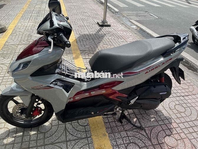 ab cuối 2024 dán keo nguyên chiếc, xe như mới