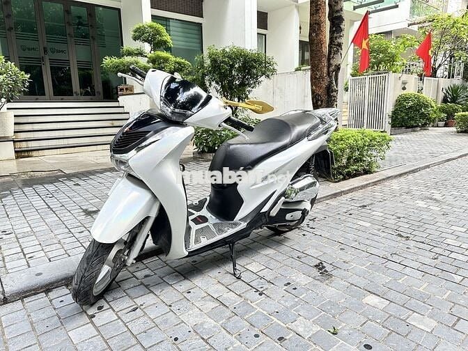 Chính chủ bán xe SH150i ABS 2020