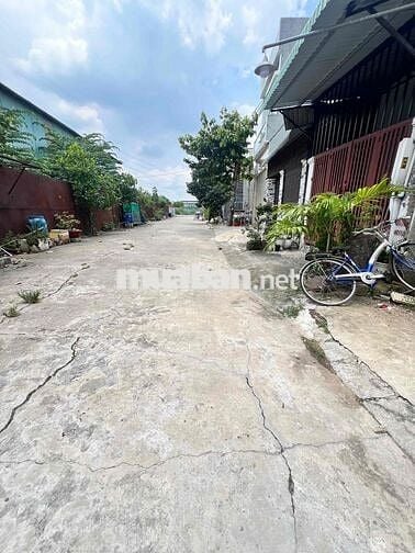 bán nhà đường lớn 6m - khu dân cư tân bình dĩ an