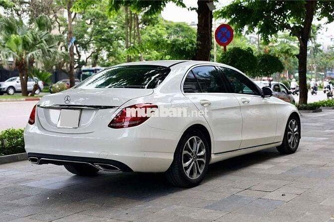 Mercedes Benz C Class 2018 C200 - 65000 km