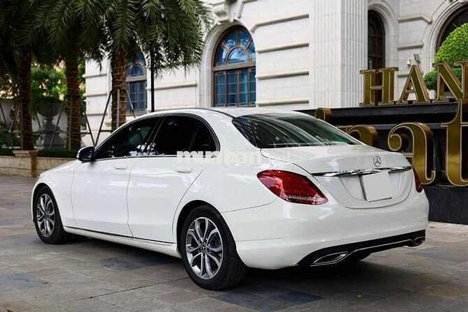 Mercedes Benz C Class 2018 C200 - 65000 km