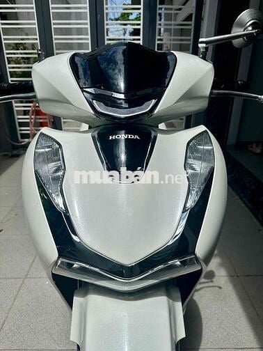 Sh150 cbs 2022 chạy ít 11k km. bstp chính chủ