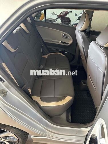 Kia Morning 2018 Si 1.25 MT - 700000 km