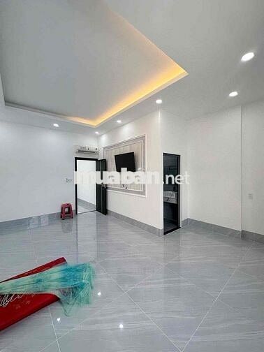 BÁN NHÀ 1 TRỆT 2 LẦU KẾ BẾN XE TTTPCT KDC HỒNG LOAN (6A) - 5.59 TỶ