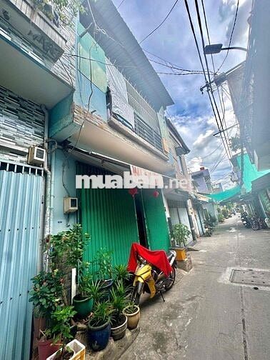 NHÀ MẶT TIỀN HẺM THÔNG Ô TÔ - GẦN NGÃ TƯ BỐN XÃ, DT: 4m x 5m . Nhà 3 T