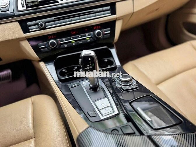 BMW 523i sx 2011 màu đen xe đẹp giá yêu