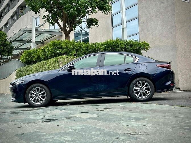 Mazda 3 Luxury Sx 9/2024 Odo 10.000 km Siêu Lướt