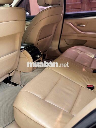 BMW 523i sx 2011 màu đen xe đẹp giá yêu