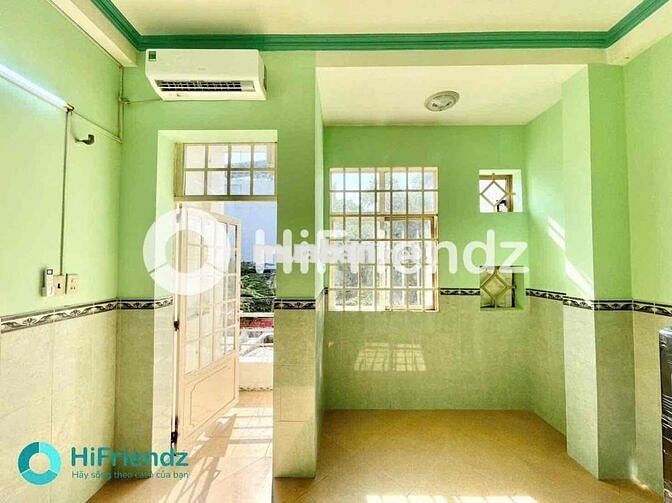 TRỐNG LẠI PHÒNG BAN CÔNG FULL NỘI THẤT NGAY AEON BÌNH TÂN - TÊN LỬA