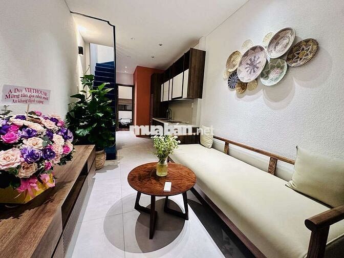 Cho thuê nhà full nội thất sang xịn mịn, 90m2. Giá chỉ 19tr/tháng