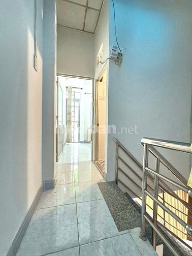 nhà bán chính chủ 1 lầu có sổ hồng gần Phú Mỹ Hưng quận 7