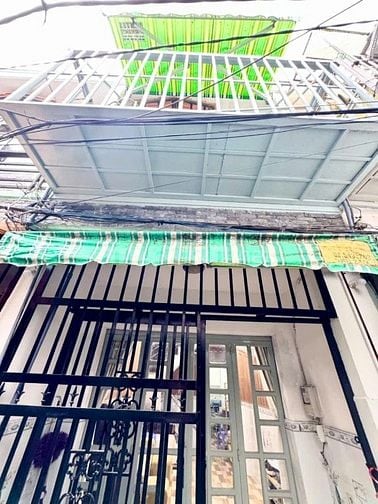 nhà bán chính chủ 1 lầu có sổ hồng gần Phú Mỹ Hưng quận 7