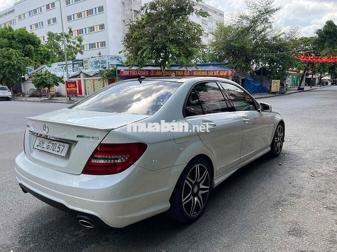 Mercedes Benz C Class 2014 - 120000 km