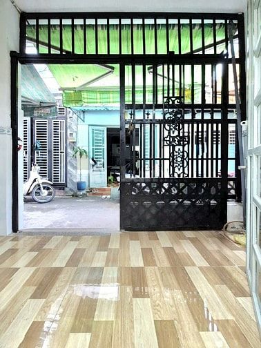 nhà bán chính chủ 1 lầu có sổ hồng gần Phú Mỹ Hưng quận 7