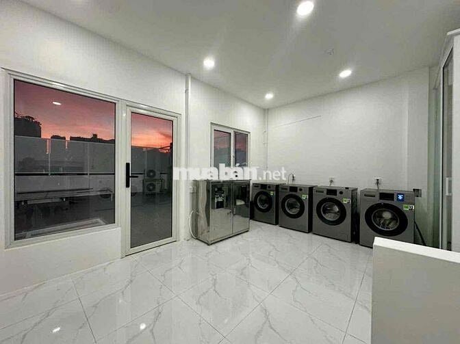 🌟 Phòng đẹp Quận 7 – Gác cao, full nội thất - Gần UFM