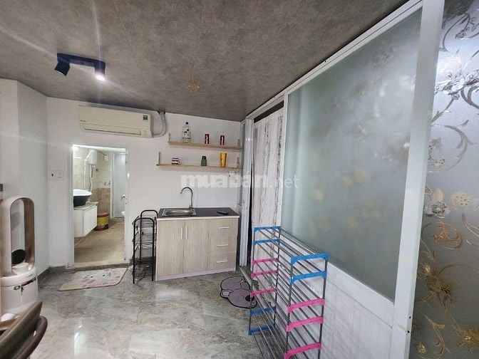 Cho thuê 3 phòng trọ, mới đẹp, giờ giấc tự do. Giá từ 3tr -> 3tr200