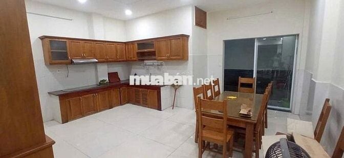 KTX HAPPY HOUSE GẦN TRƯỜNG ĐH LĐXH, GTVT ; CĐ FPT,HOA SEN,VIỄN ĐÔNG