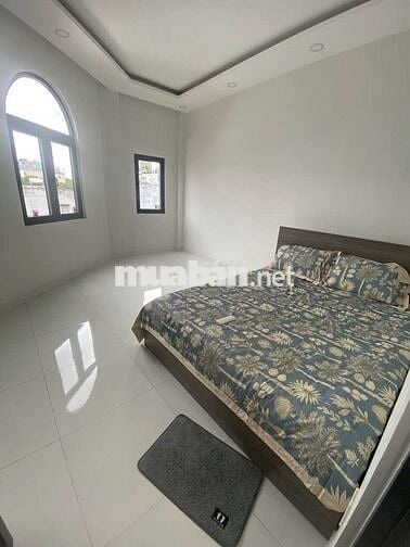 BÁN NHÀ NGUYỄN VĂN QUÁ QUẬN 12, HẺM XE HƠI, 3 TẦNG, DT 39 M² (4.5 × 9)