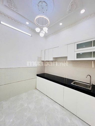 NHÀ ĐẸP,, 3 LẦU - CÓ SỔ HỒNG ĐSH