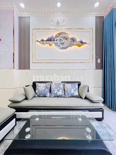 NHÀ ĐẸP,, 3 LẦU - CÓ SỔ HỒNG ĐSH