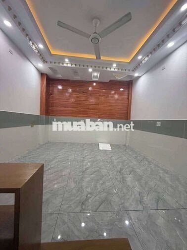 Nhà 1 trệt 1 lửng 3 lầu sân thượng hẻm 151 liên khu 4/5 BHH B bình tân