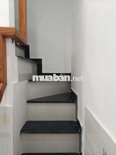 Bán nhà sổ hồng chung đất thổ cư khu dân cư hiện hữu