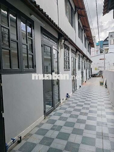 Bán nhà sổ hồng chung đất thổ cư khu dân cư hiện hữu