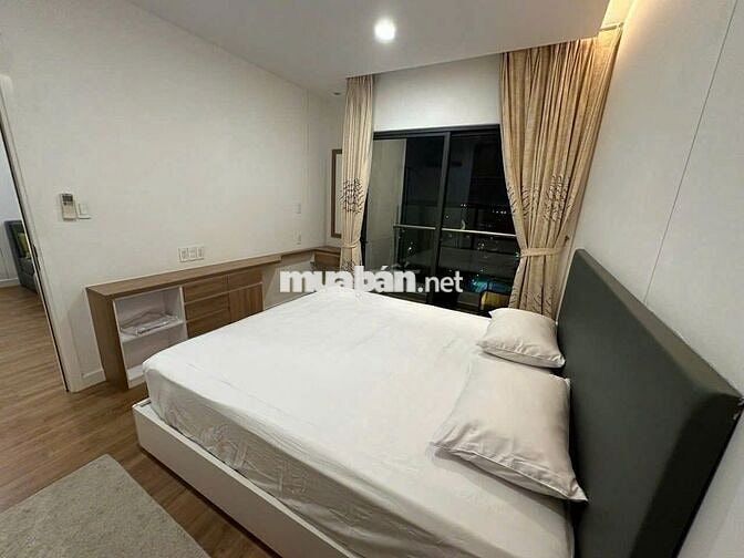Chung cư Resgreen, Thoại Ngọc Hầu, TP: 2p ngủ, nội thất, 70m2, 11tr5