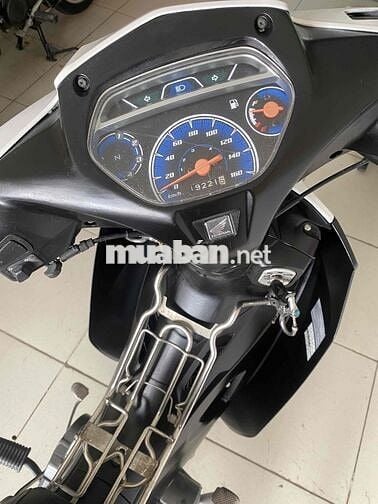 honda wave Blade 2016. bst 83 .có cccd chủ xe