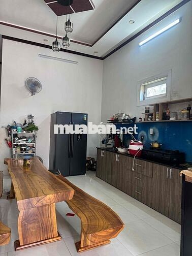🏡 BÁN ĐẤT TẶNG 2 NHÀ – MUA 1 ĐƯỢC 2 ✨  📍 Vị trí: Phường Tân An – TP. B